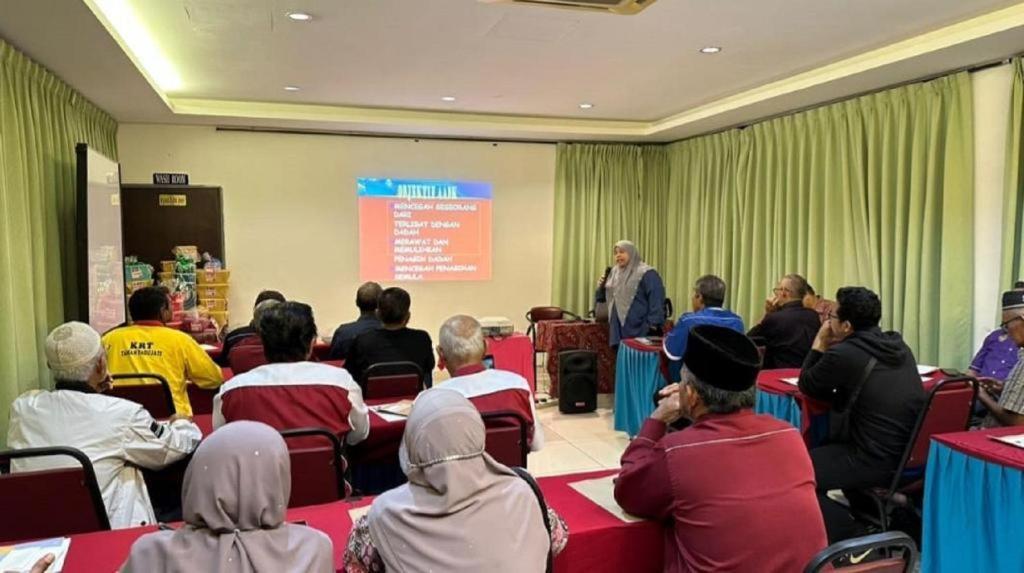 G Six Hotel Sitiawan Εξωτερικό φωτογραφία