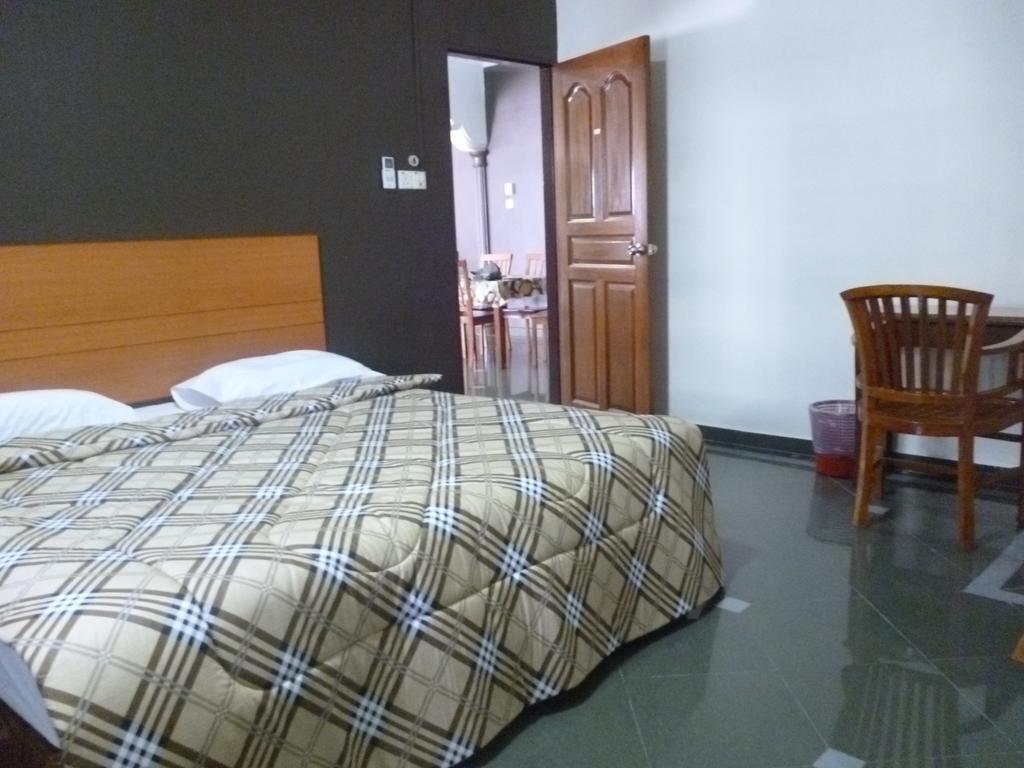 G Six Hotel Sitiawan Εξωτερικό φωτογραφία