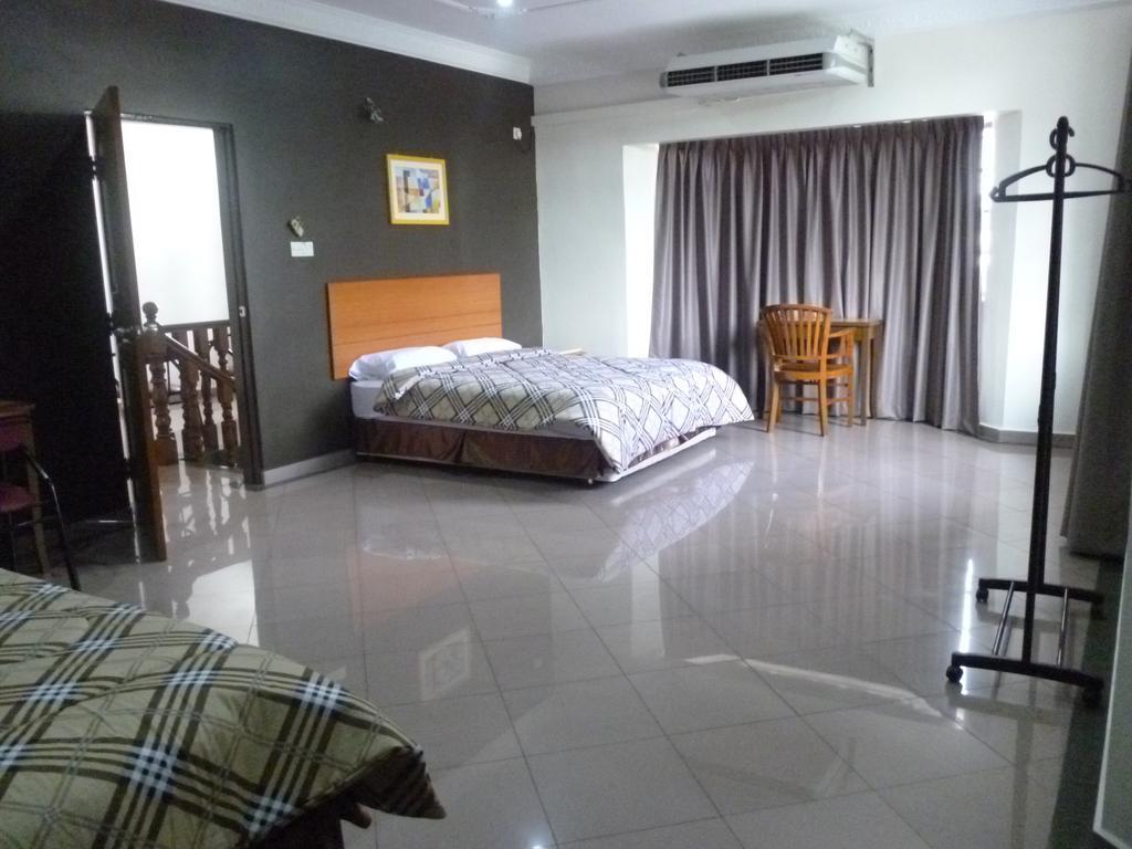 G Six Hotel Sitiawan Εξωτερικό φωτογραφία